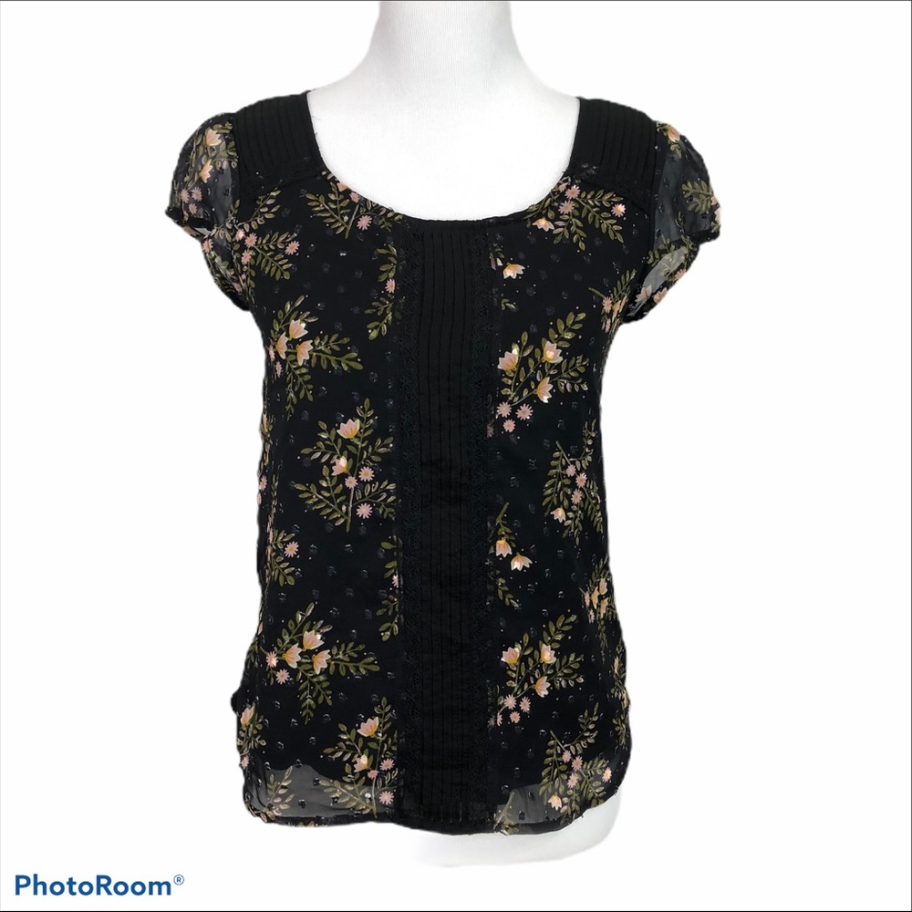 LC Lauren Conrad short sleeve sheer overlay round neck pullover blouse